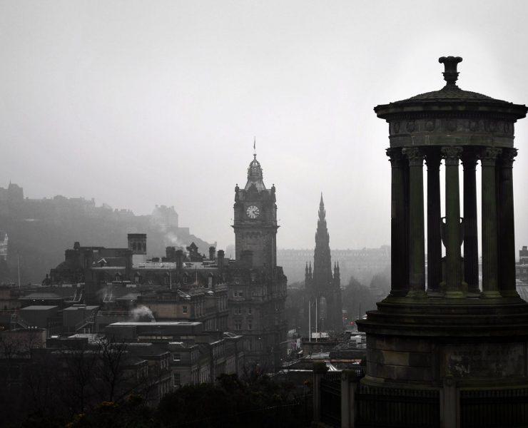 silhouette of big ben surrounded by fog during daytime