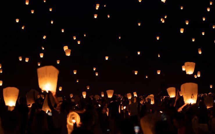 flying lanterns at night