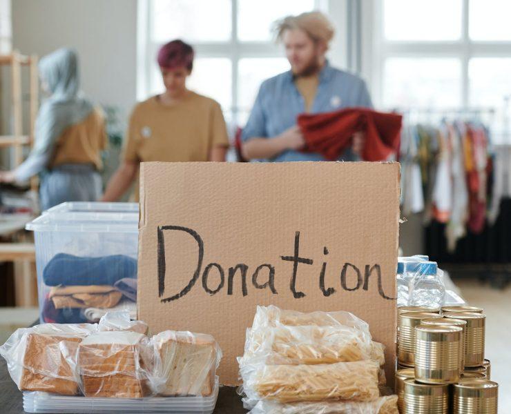 a cardboard with inscription