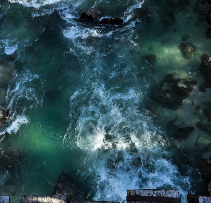 scenery of body of water