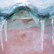 focus photography of icicles