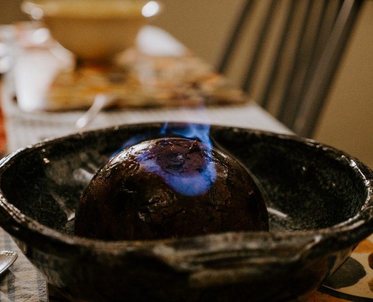 blue and white ceramic round bowl