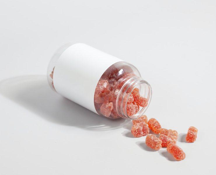 a red and white marble