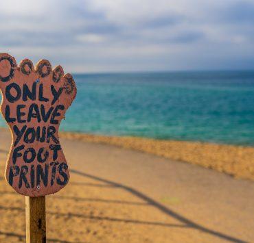 brown wooden heart shaped sign