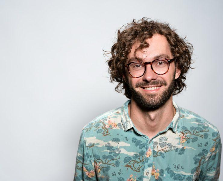 men's blue and white button-up collared top